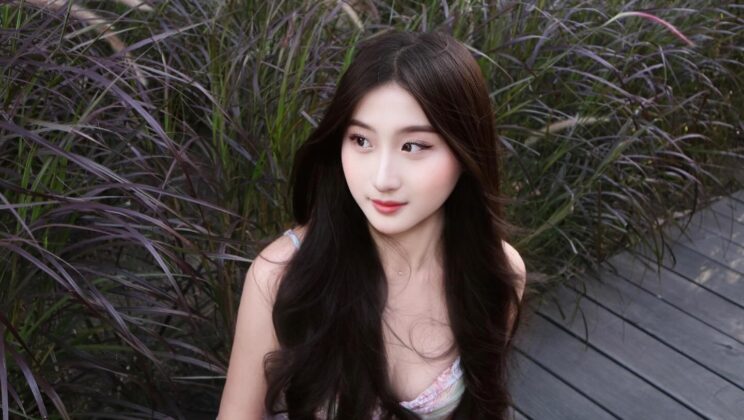 Biodata & Fakta Menarik EVOS Charmaine, Sosok yang Sedang Trending