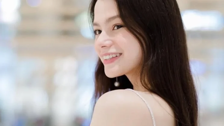 Profil, Agama, dan Fakta Menarik Rebecca Patricia Armstrong