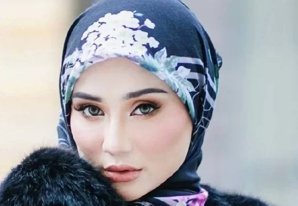Biodata Singkat dan Fakta Wawa Zainal yang Sedang Viral