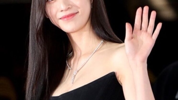 Biodata dan Fakta Lengkap Gong Seung-yeon, IG, Umur, dan Agama