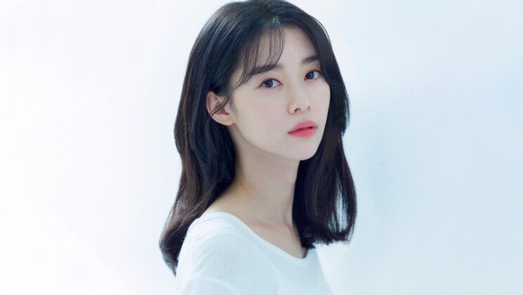 Profil Lengkap Jung Yi Seo 정이서, Pacar, Umur, dan Fakta Pribadi