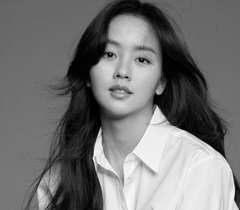 Biodata dan Profil Kim So Hyun 김소현, Karier, TikTok, dan IG Resmi